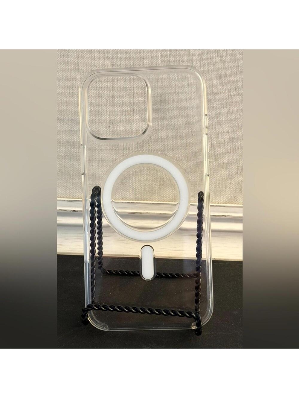 Apple iPhone 16 Pro Max Mag Safe Case clear
